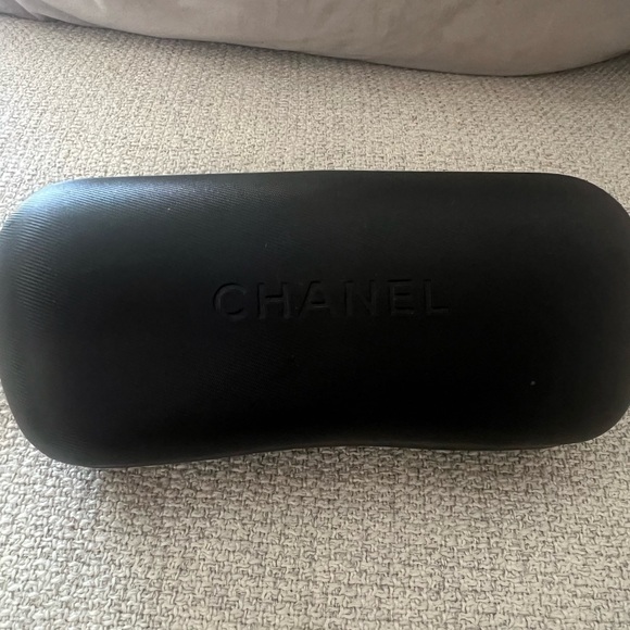 CHANEL CC Monogram Oversized Shield Sunglasses - Picture 7 of 7